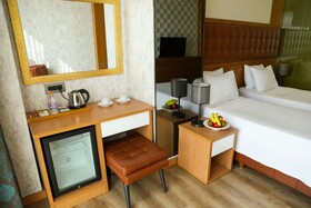 The Hera Platinum Hotel