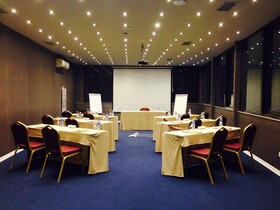 The Hera Platinum Hotel