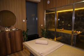 The Hera Platinum Hotel