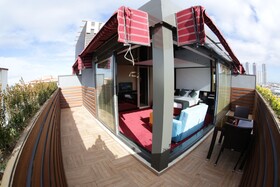 The Hera Platinum Hotel