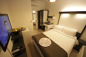 Platine Hotels & Suites