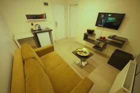 Platine Hotels & Suites
