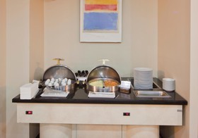 Ramada by Wyndham Istanbul Pera
