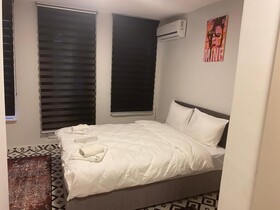 The Red Suite 29