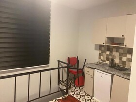 The Red Suite 29