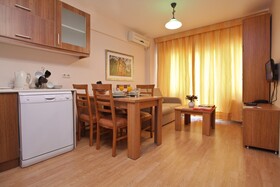 Three Apples Suites and Hotel