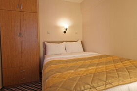 Three Apples Suites and Hotel
