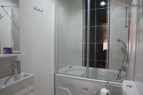 Tom Square Boutique Hotel