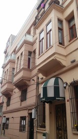 Tom Square Boutique Hotel