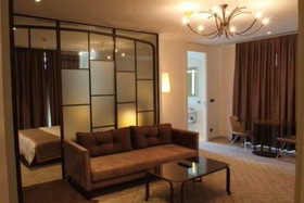 Upsuites Hotel