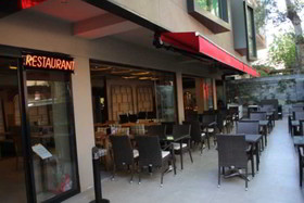 Upsuites Hotel