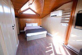 Valens Boutique Hotel