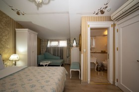 Villa Paradiso Hotel