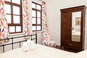 Villa Pera Suite Hotel