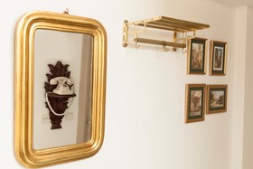 Villa Pera Suite Hotel