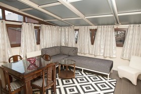 Villa Pera Suite Hotel