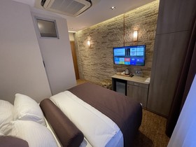 Weingart Port Hotel