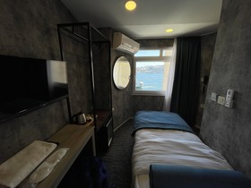 Weingart Port Hotel