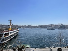 Weingart Port Hotel
