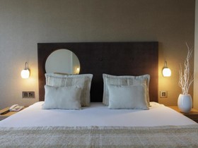 WOW Airport Hotel