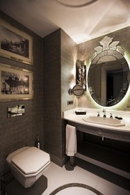 Wyndham Grand Istanbul Kalamis Marina Hotel