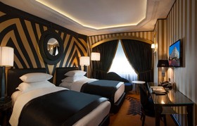 Wyndham Grand Istanbul Kalamis Marina Hotel