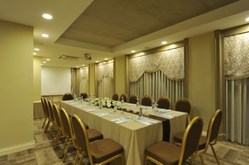 Yasmak Comfort Hotel