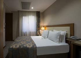 Yasmak Comfort Hotel