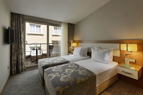 Yasmak Comfort Hotel