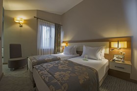 Yasmak Comfort Hotel