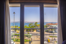 Zimmer Bosphorus Hotel