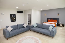 Zoom Hotel