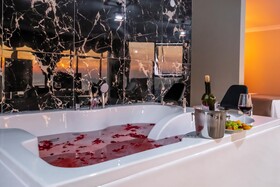 Avsa Artemis Hotel