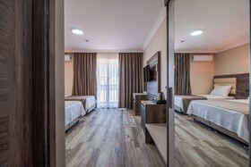 Avsa Artemis Hotel