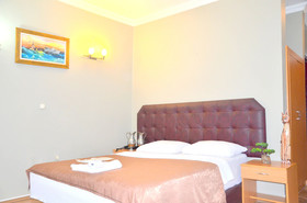 Elit Hotel