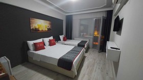 Adali Hotel & Suites