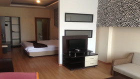 Nas Otel