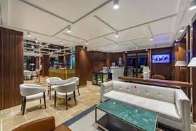 Marisstone Hotel Villa