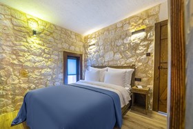 Marisstone Hotel Villa