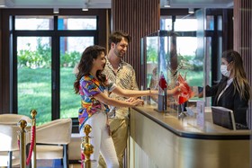Marisstone Hotel Villa