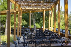 Marisstone Hotel Villa