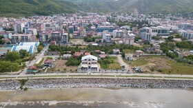 White Life Hotel & Cafe