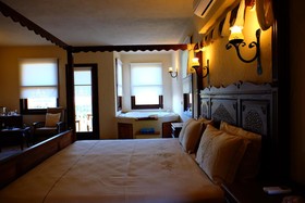 Mandarin & Mango Otel