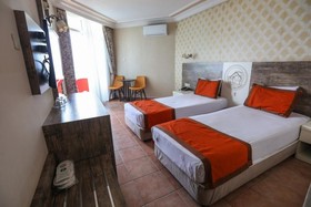 Alanya Ögretmen Evi