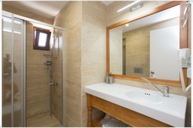 Ayka Hotel
