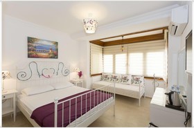 Ayka Hotel
