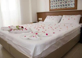 Kaya Hotel