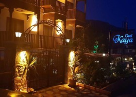 Kaya Hotel