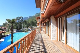 Shimal Residences & Hotel