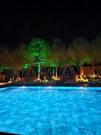Welllife Hotels & Restaurant